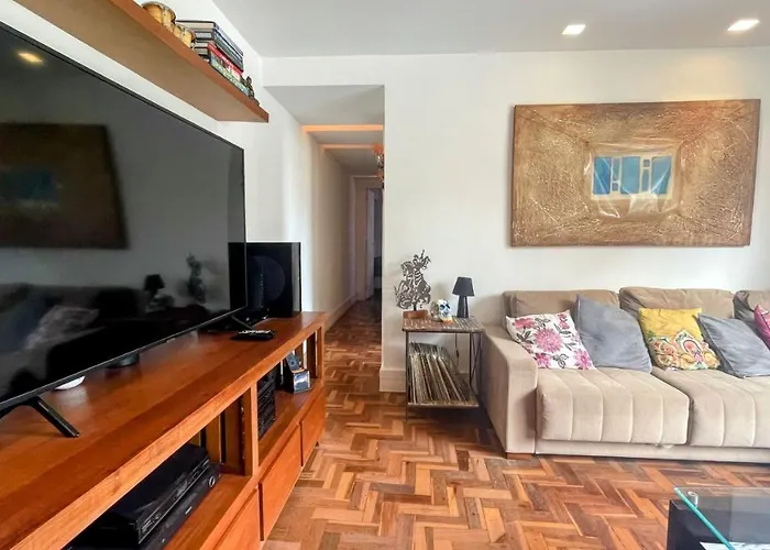 Amplo e iluminado apartamento na Gávea Rio de Janeiro