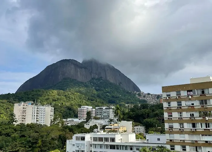 Amplo e iluminado apartamento na Gávea Rio de Janeiro